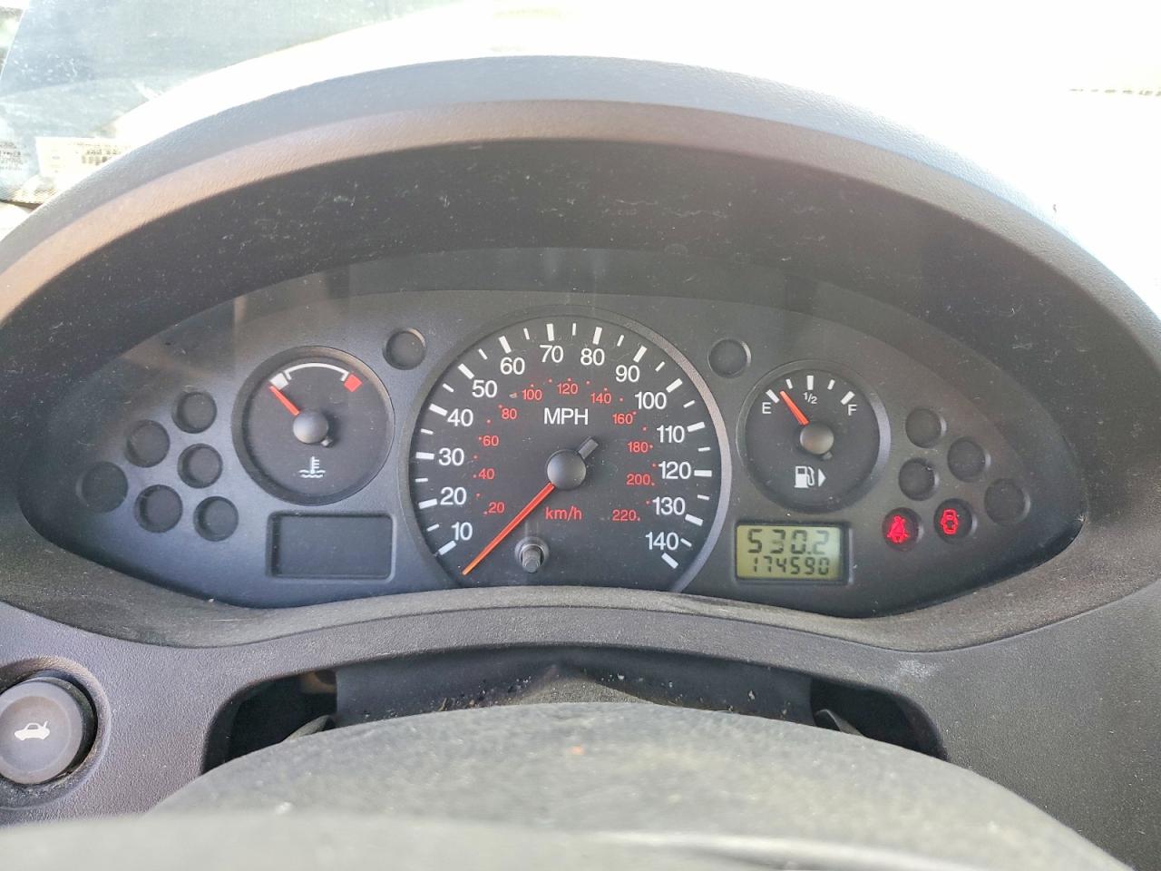 2007 FORD FOCUS ZX4 photo 9