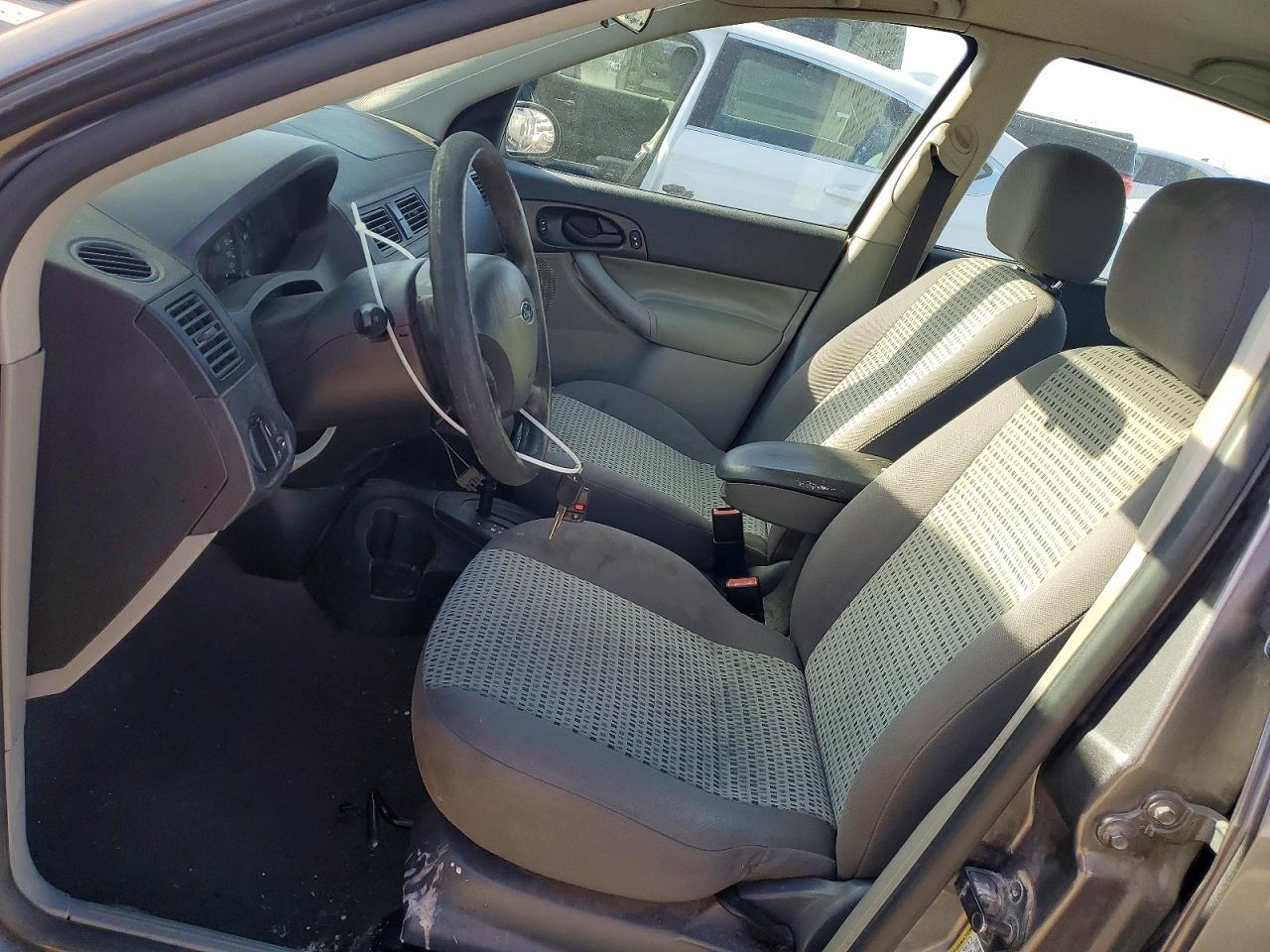 2007 FORD FOCUS ZX4 photo 7