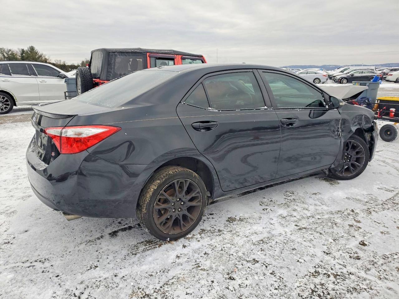 2016 TOYOTA COROLLA L photo 3