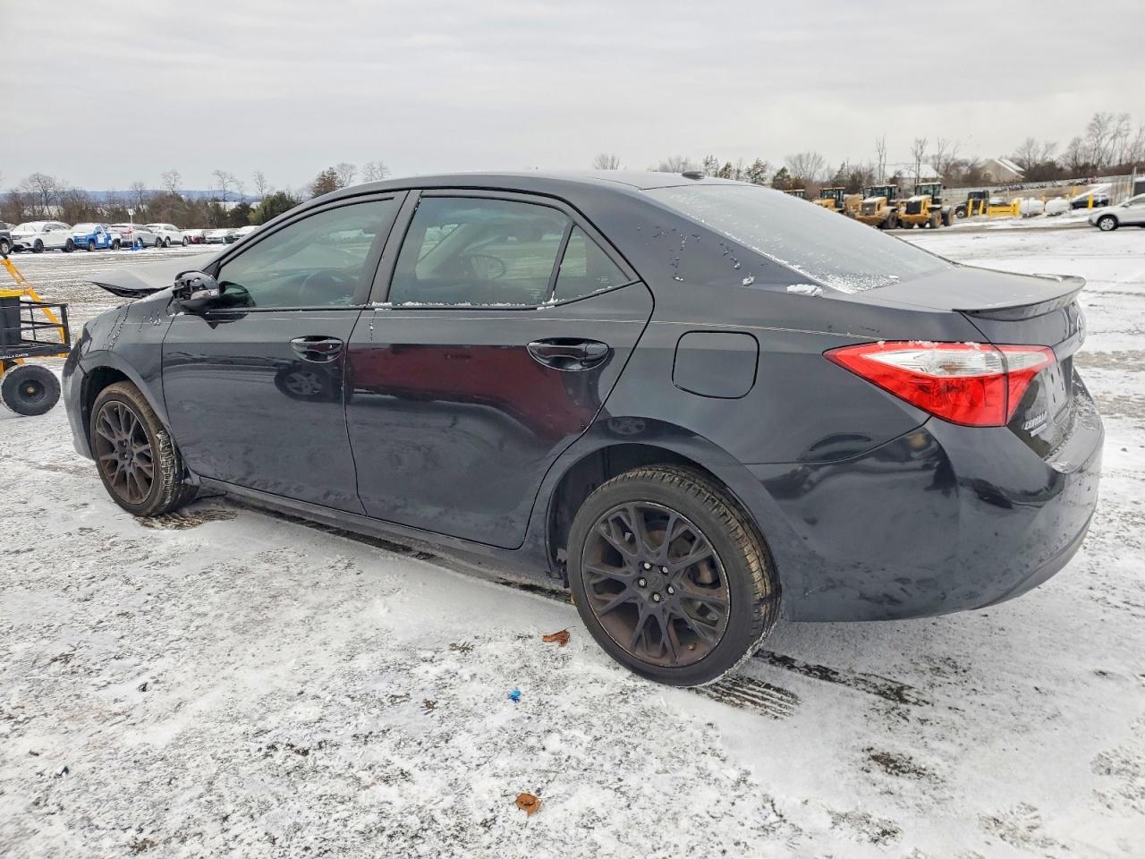 2016 TOYOTA COROLLA L photo 2