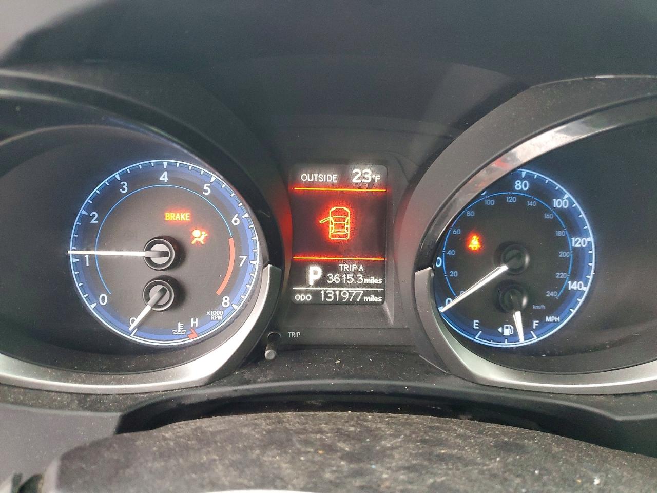 2016 TOYOTA COROLLA L photo 9