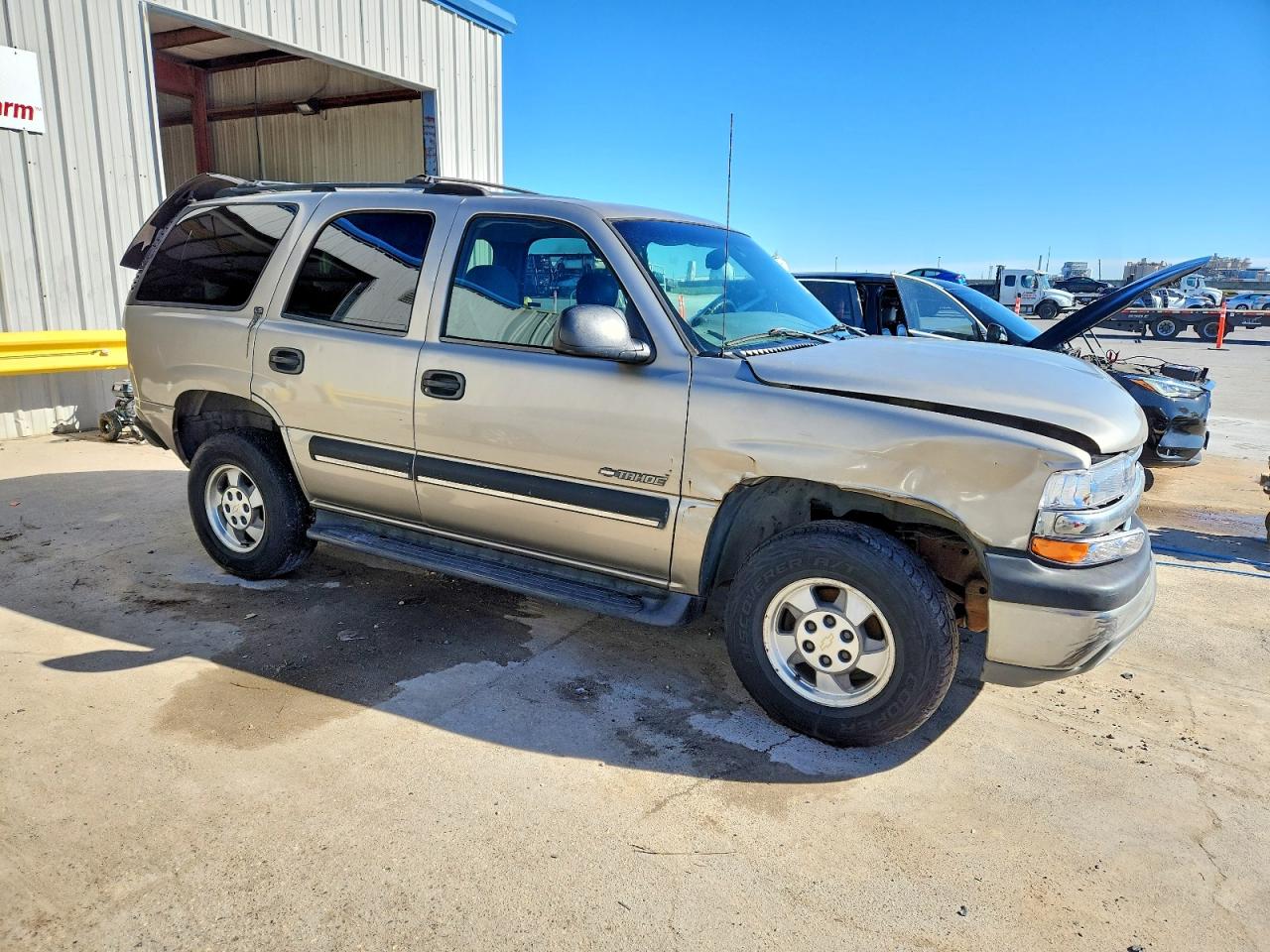 2001 CHEVROLET TAHOE C1500 photo 4