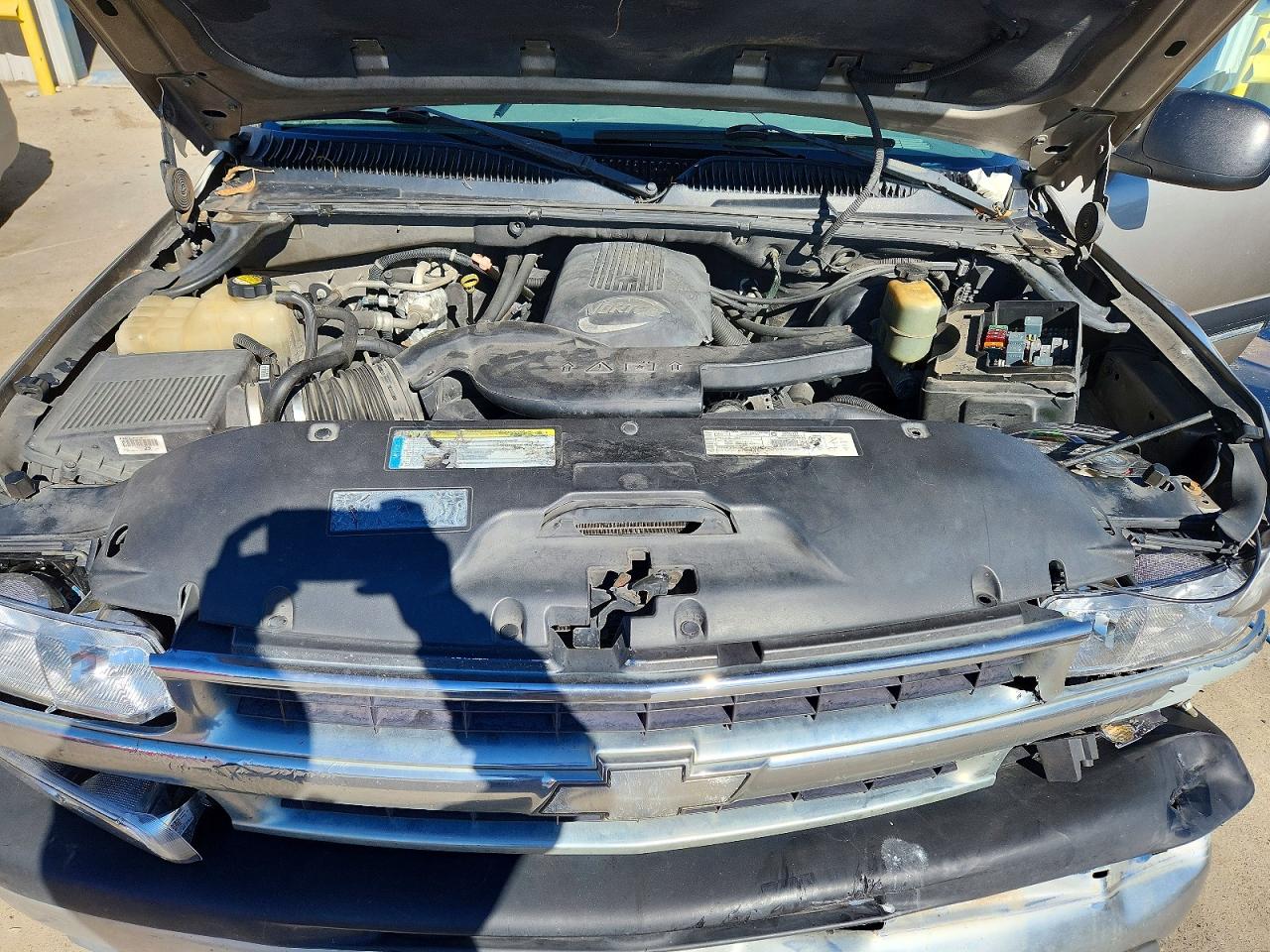 2001 CHEVROLET TAHOE C1500 photo 12