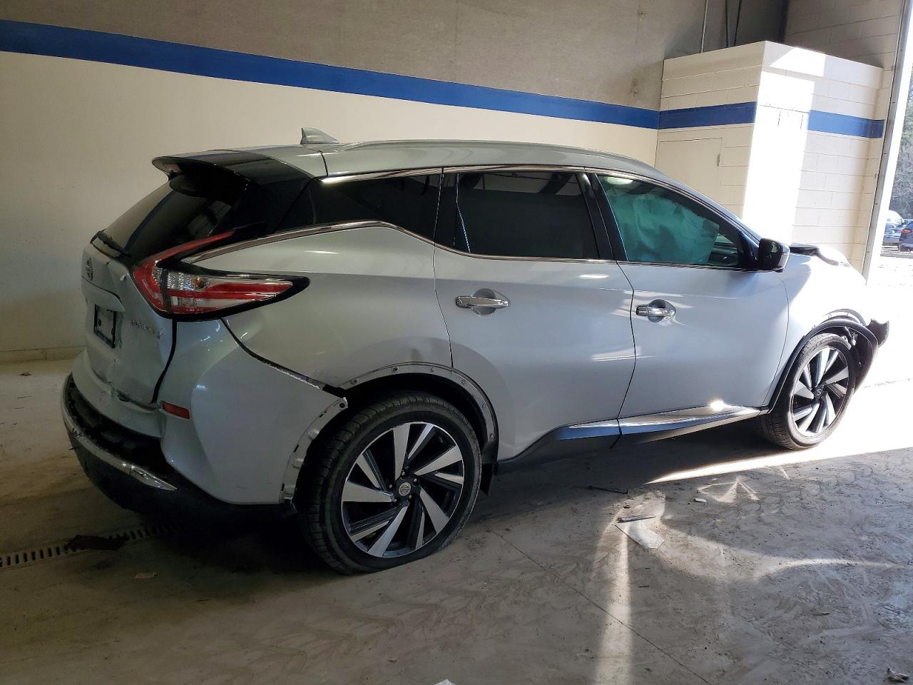 2017 NISSAN MURANO S photo 3