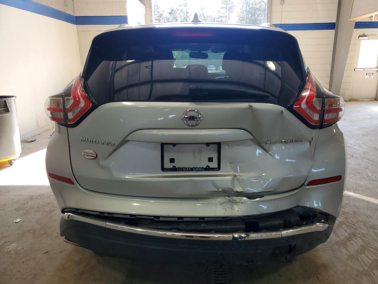 2017 NISSAN MURANO S photo 6