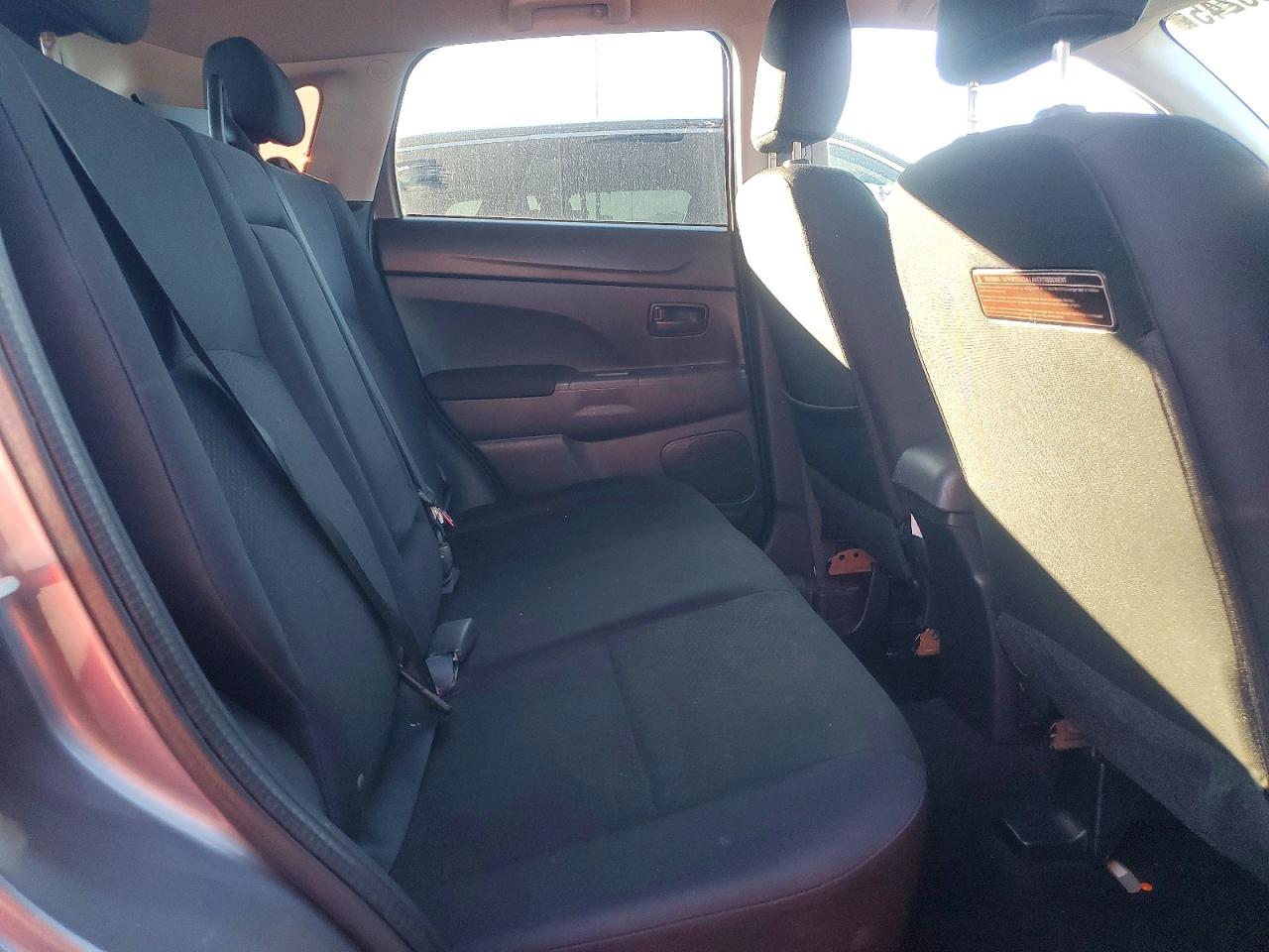 2015 MITSUBISHI OUTLANDER SPORT ES photo 11