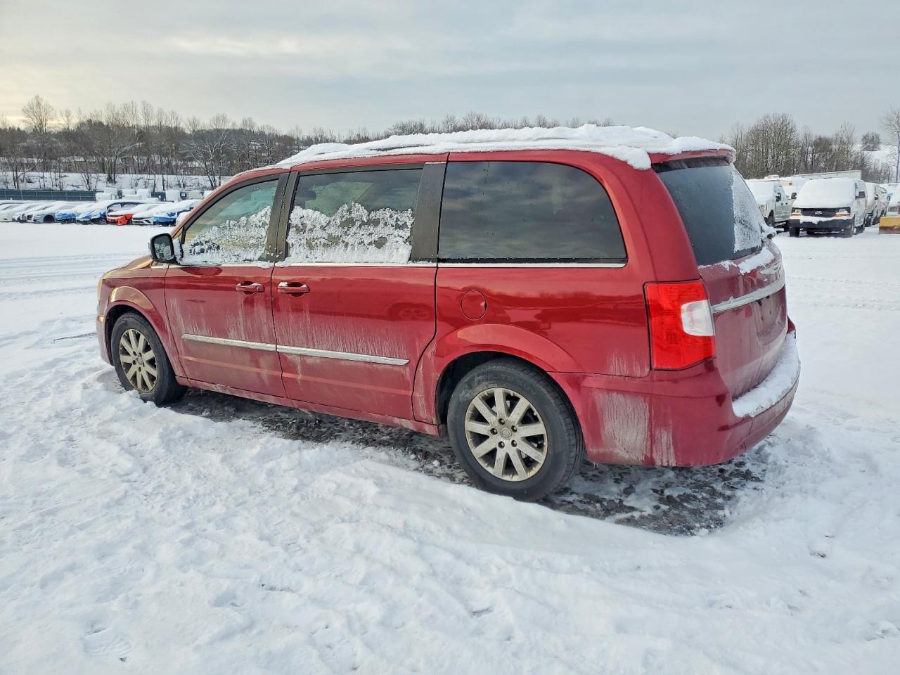 2011 CHRYSLER TOWN & COUNTRY TOURING L photo 3