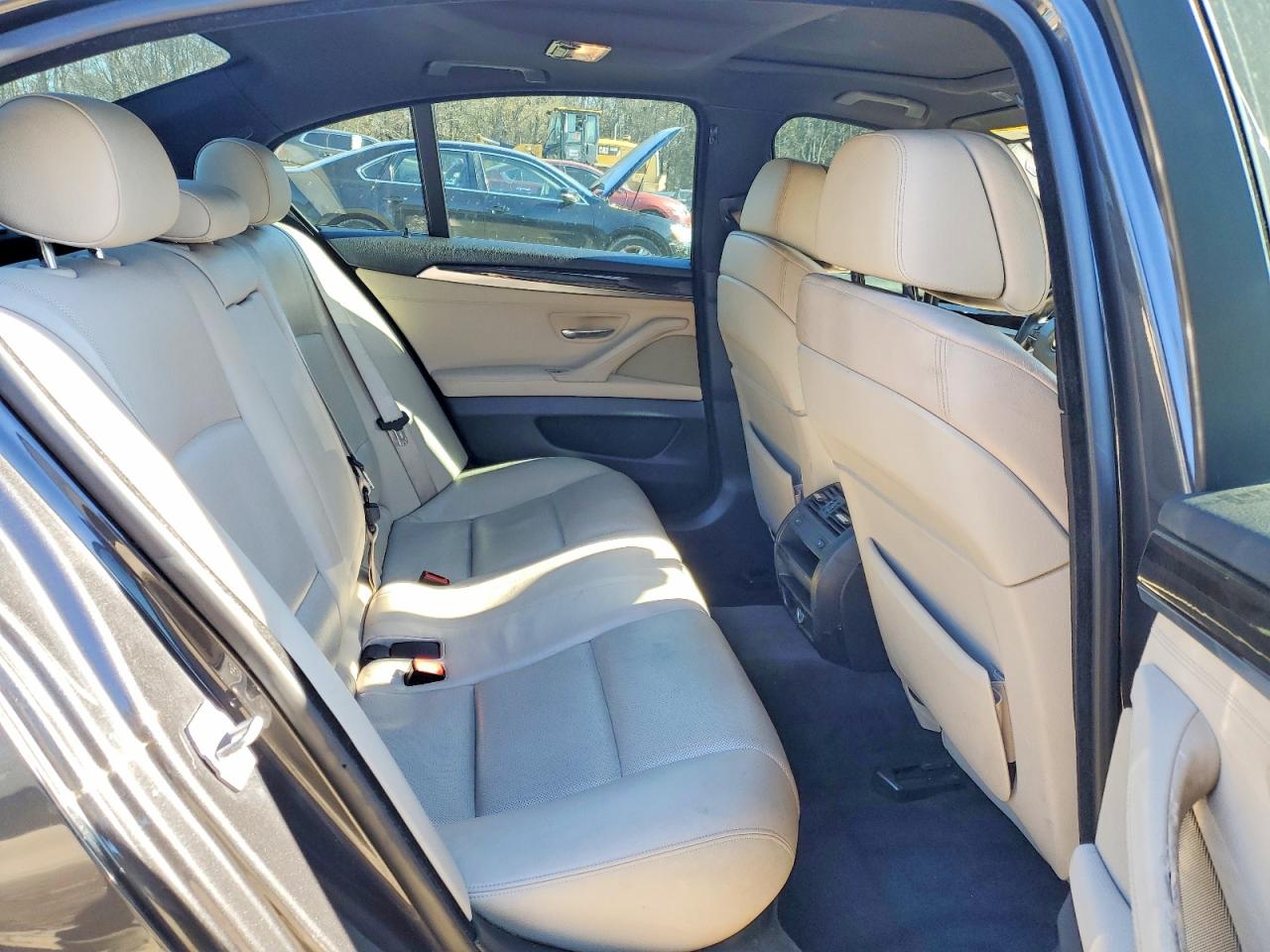 2013 BMW 535 I photo 19
