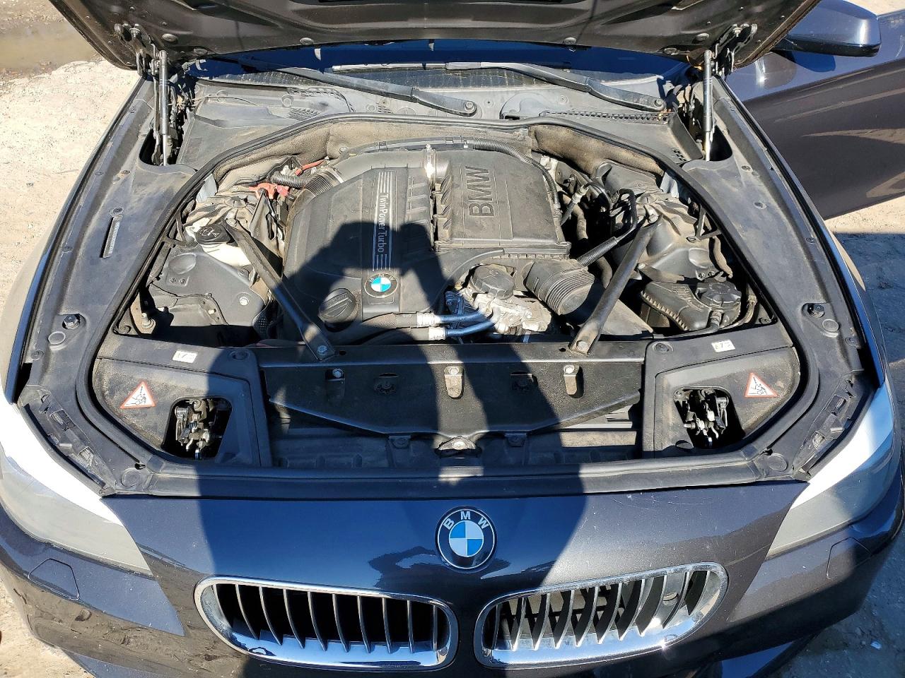 2013 BMW 535 I photo 21