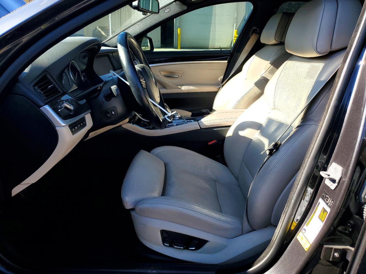 2013 BMW 535 I photo 13