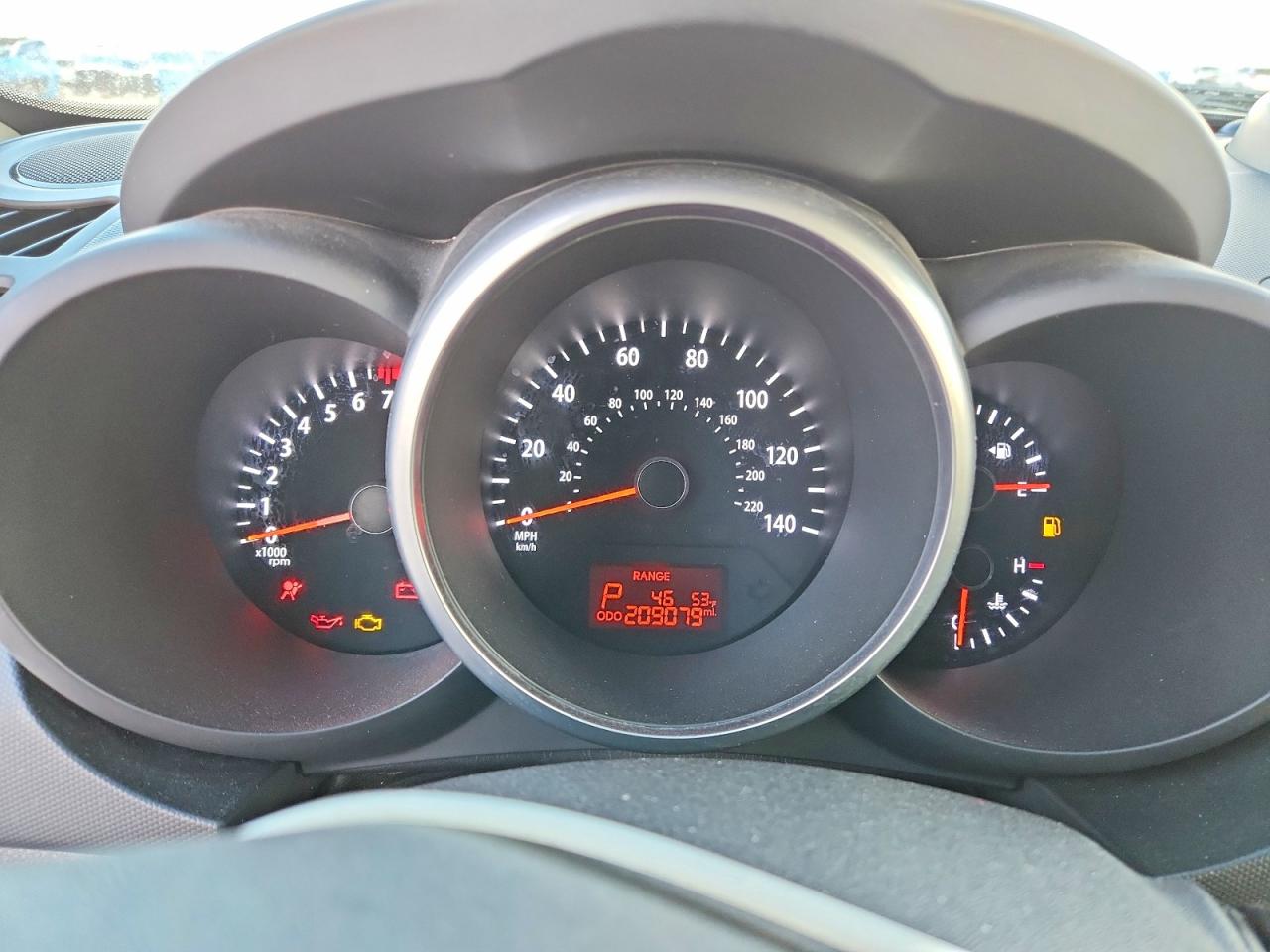 2013 KIA SOUL + photo 9