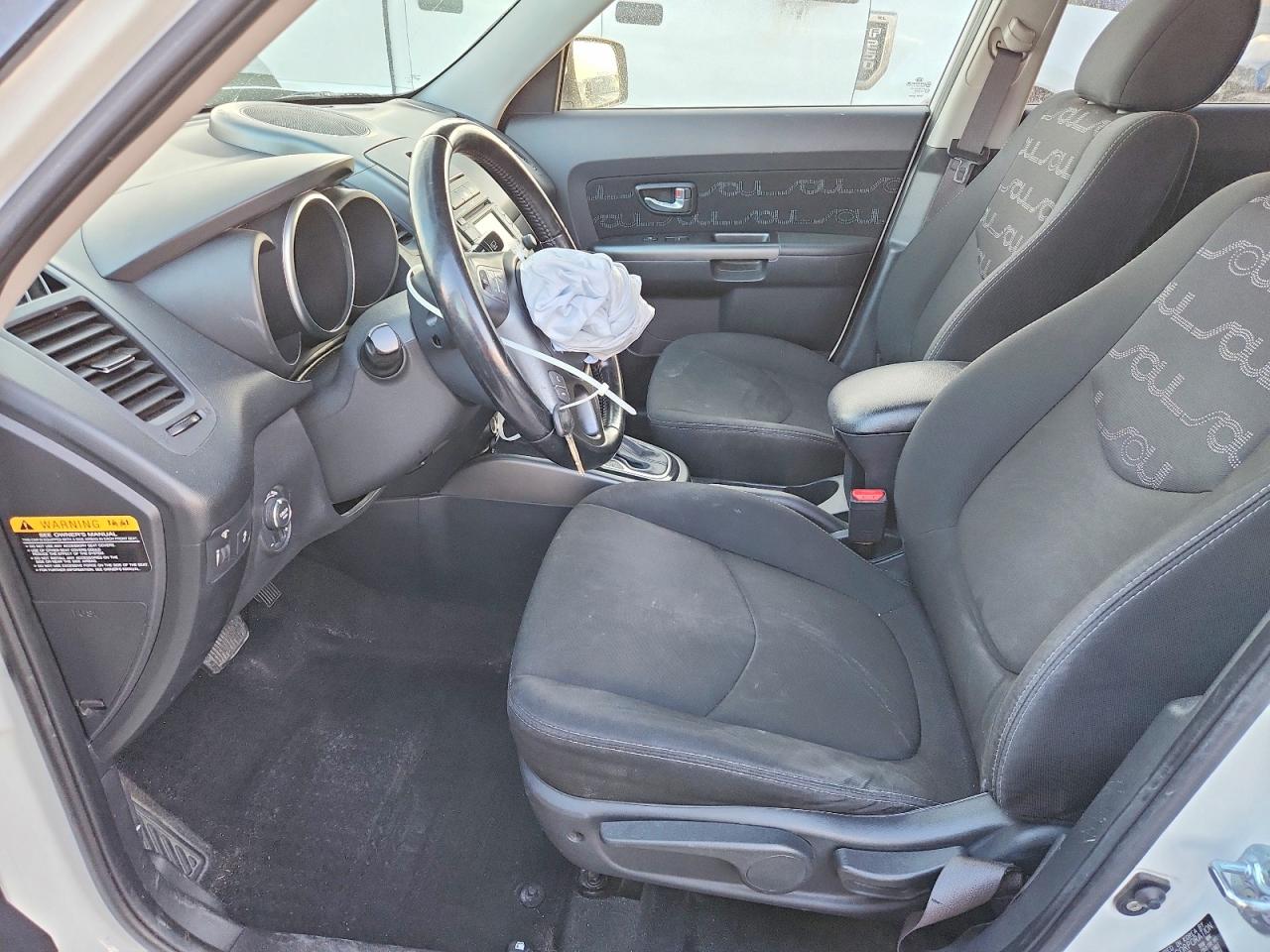 2013 KIA SOUL + photo 7