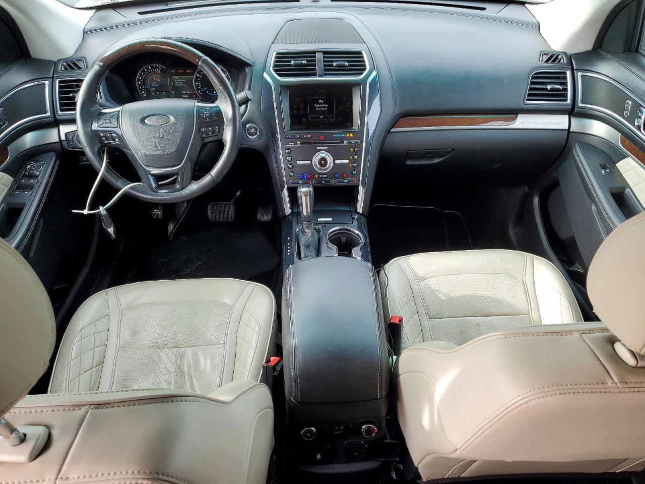 2016 FORD EXPLORER PLATINUM photo 15