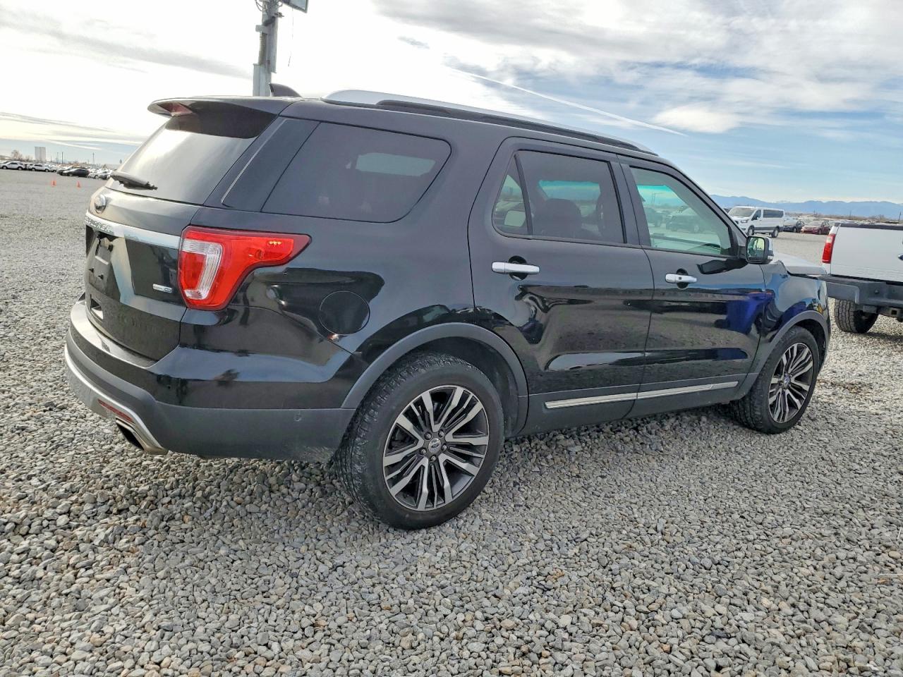 2016 FORD EXPLORER PLATINUM photo 5