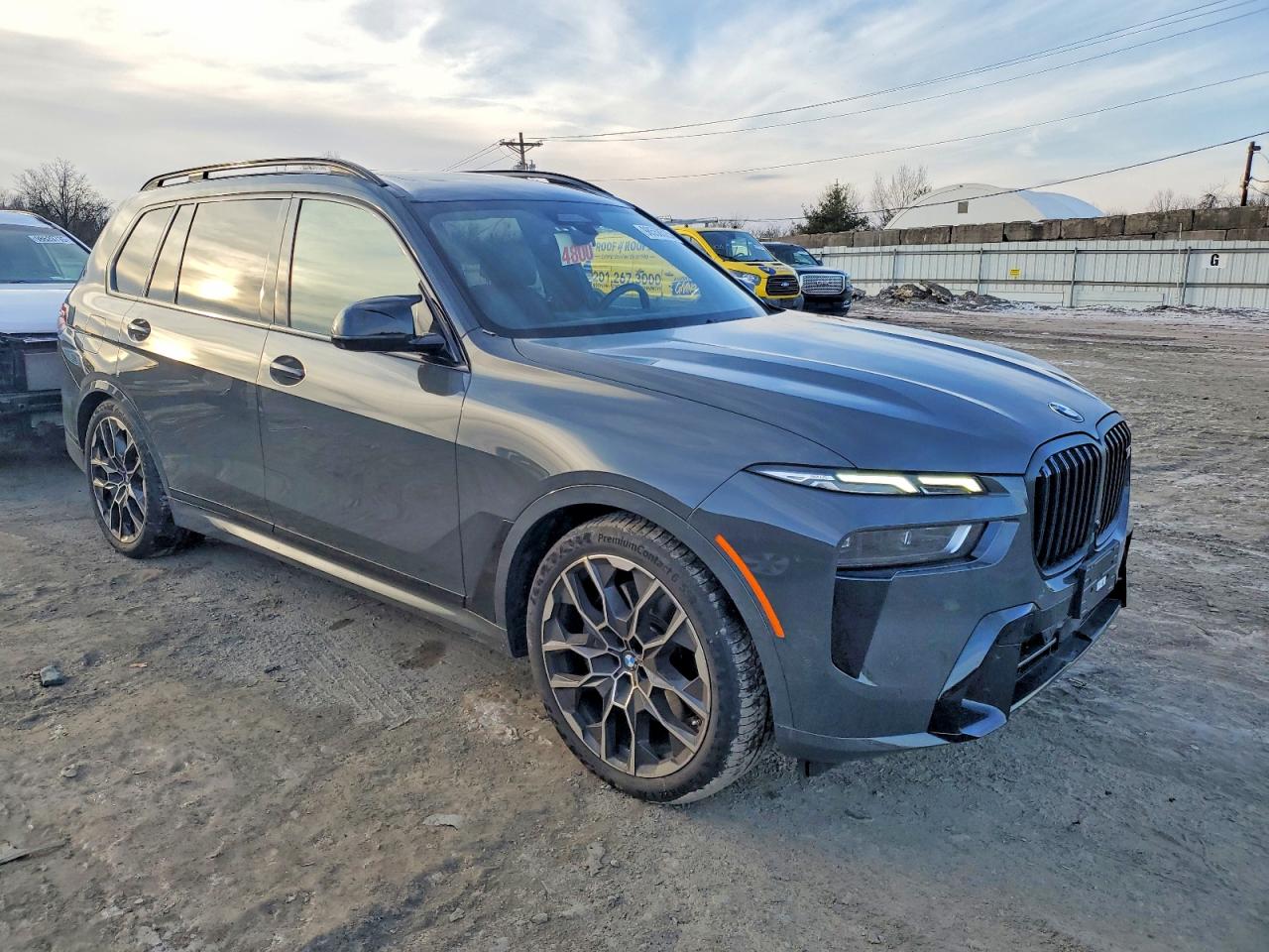 2025 BMW X7 M60I photo 4