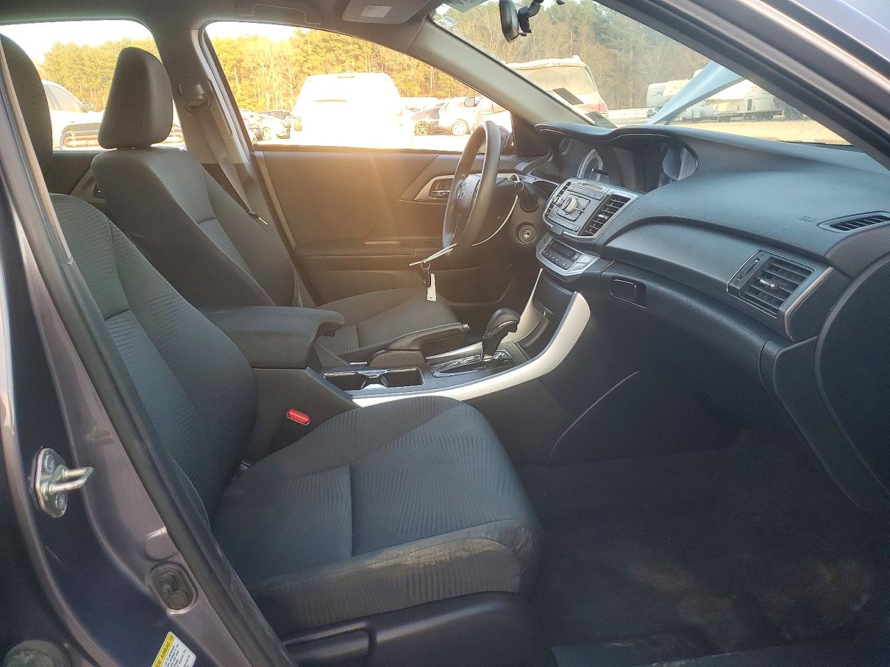 2014 HONDA ACCORD LX photo 7
