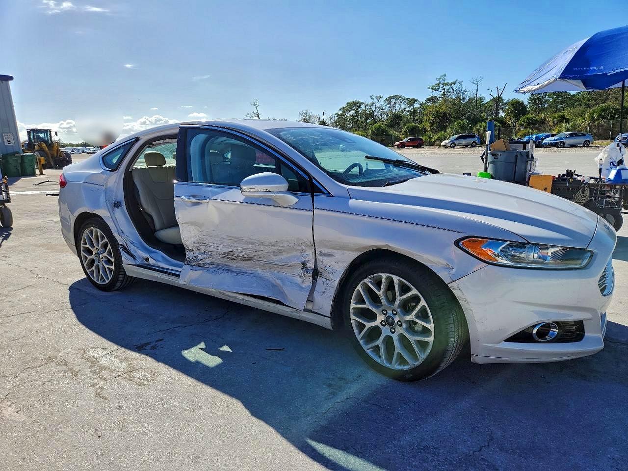 2014 FORD FUSION TITANIUM photo 4