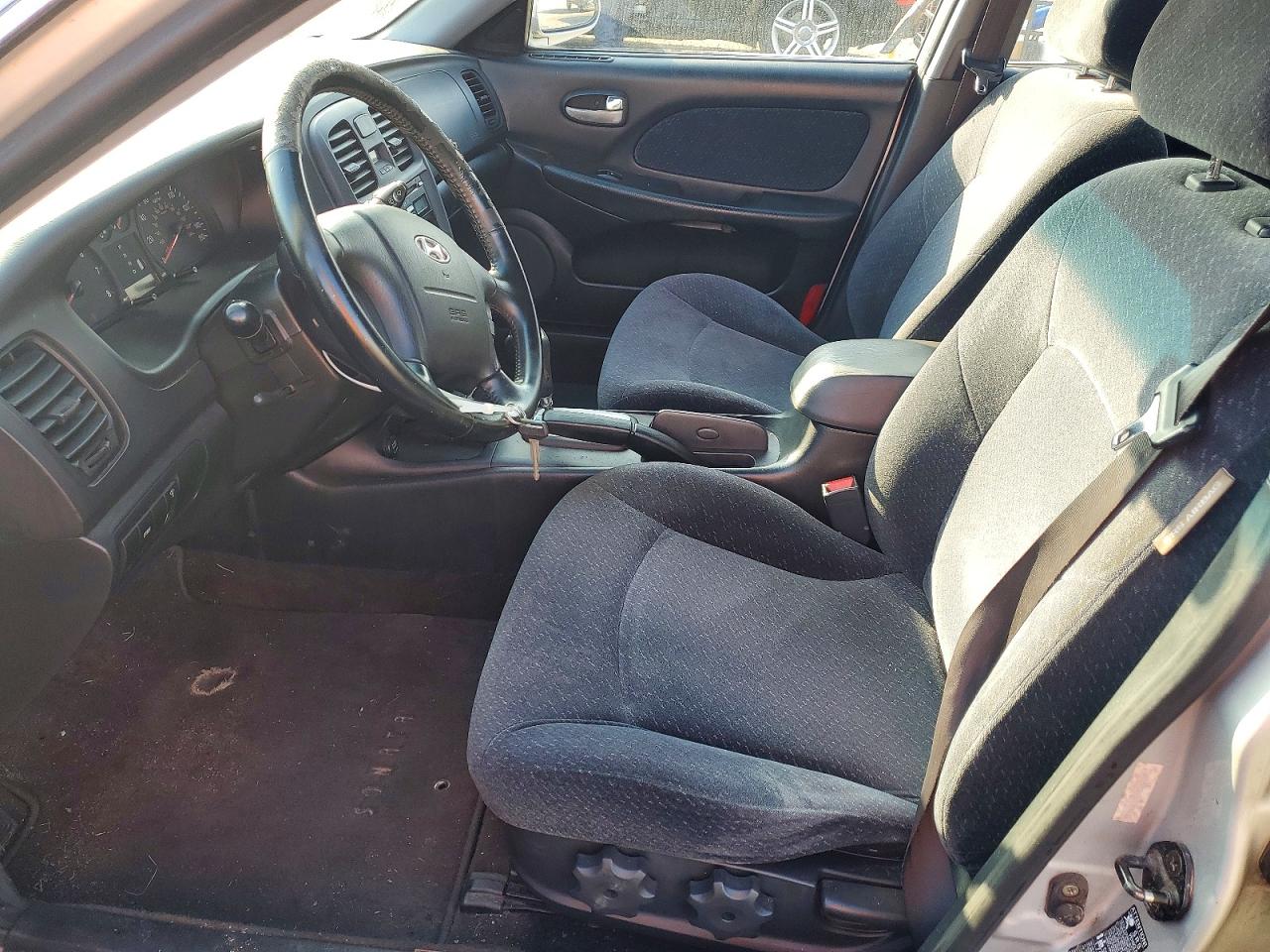 2005 HYUNDAI SONATA GL photo 7