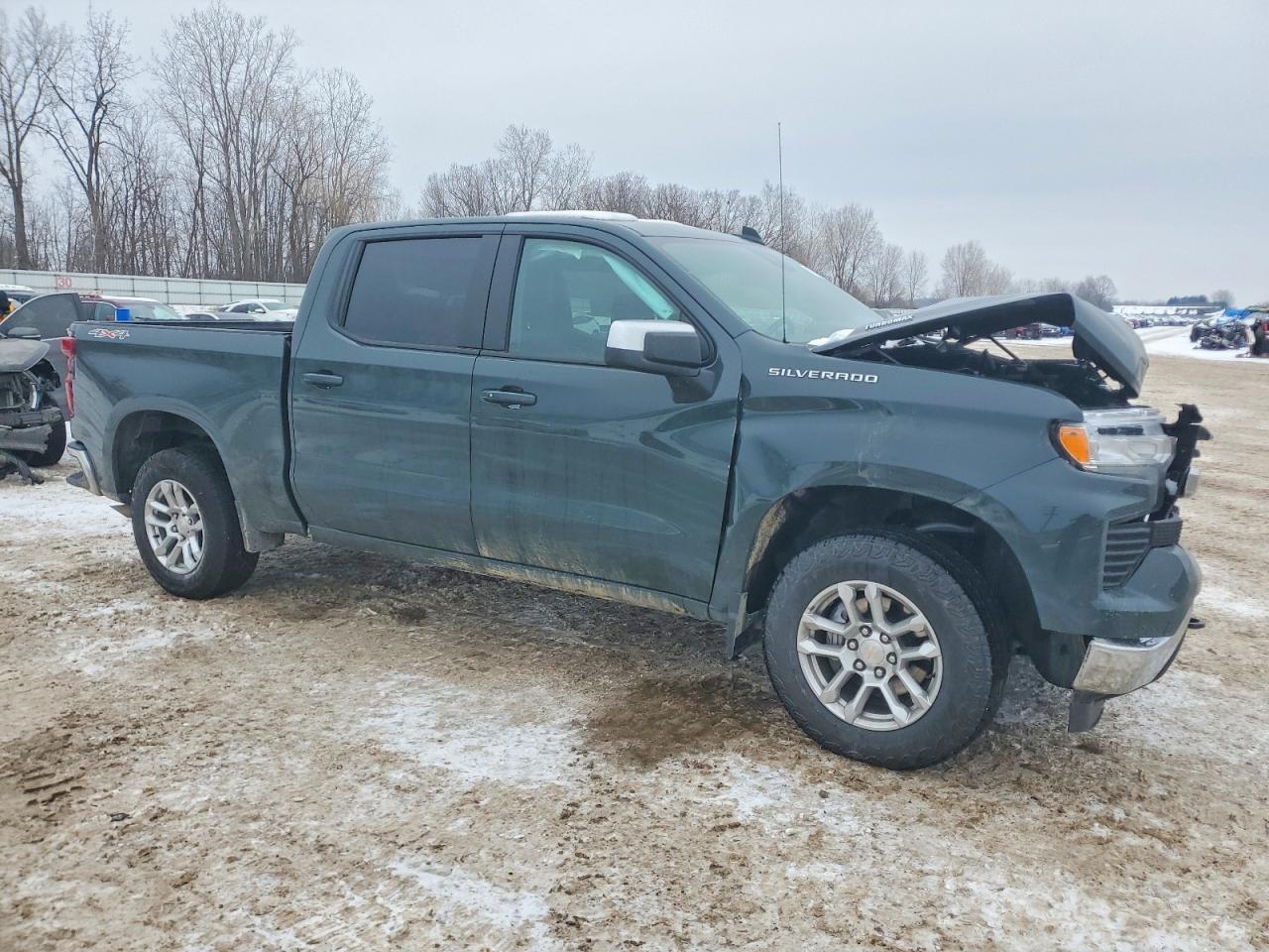 2025 CHEVROLET SILVERADO K1500 LT-L photo 4