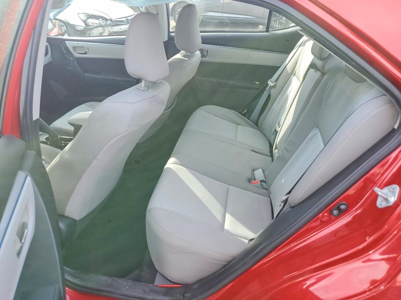 2016 TOYOTA COROLLA LE photo 19