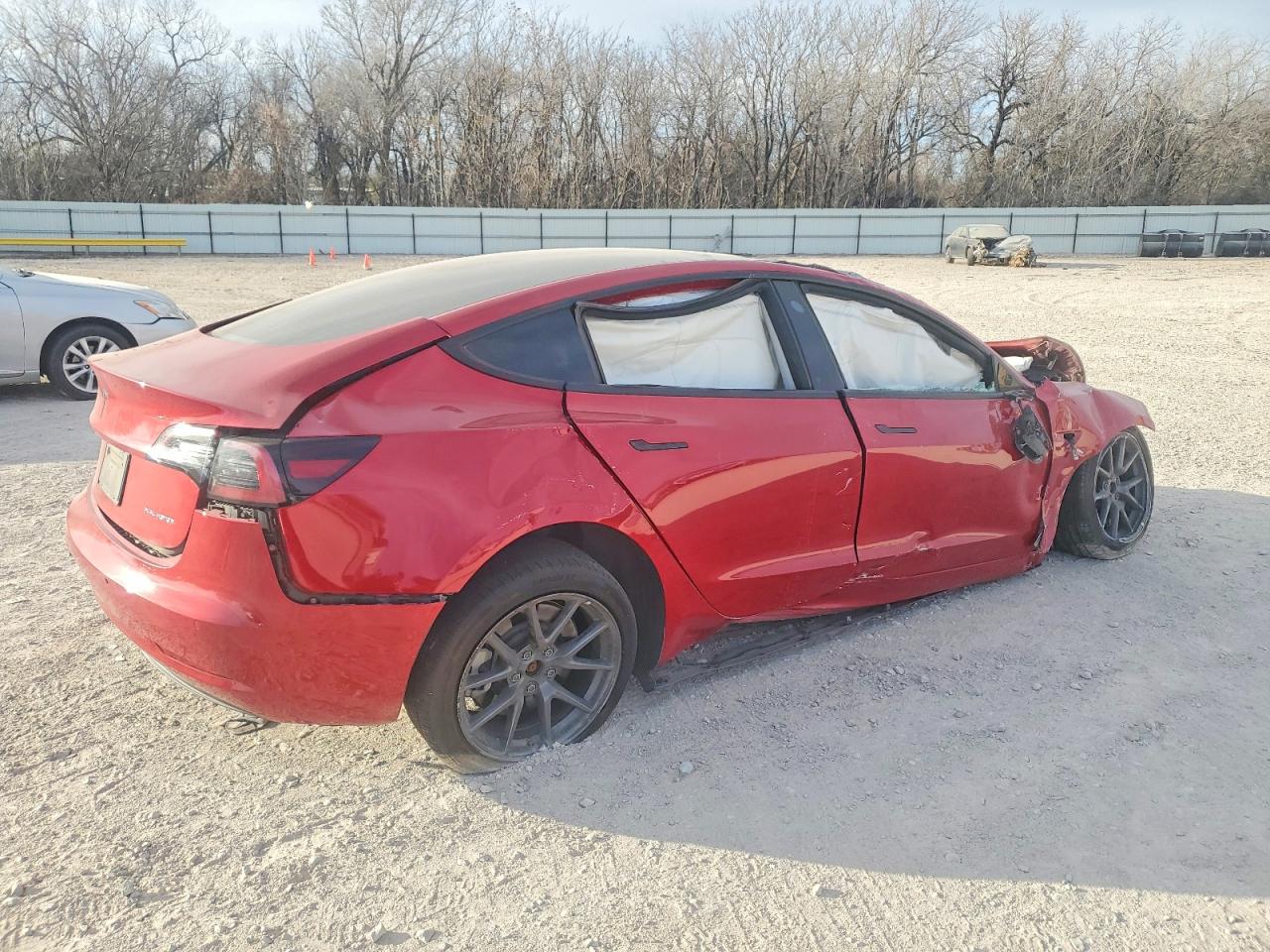 2022 TESLA MODEL 3 photo 3