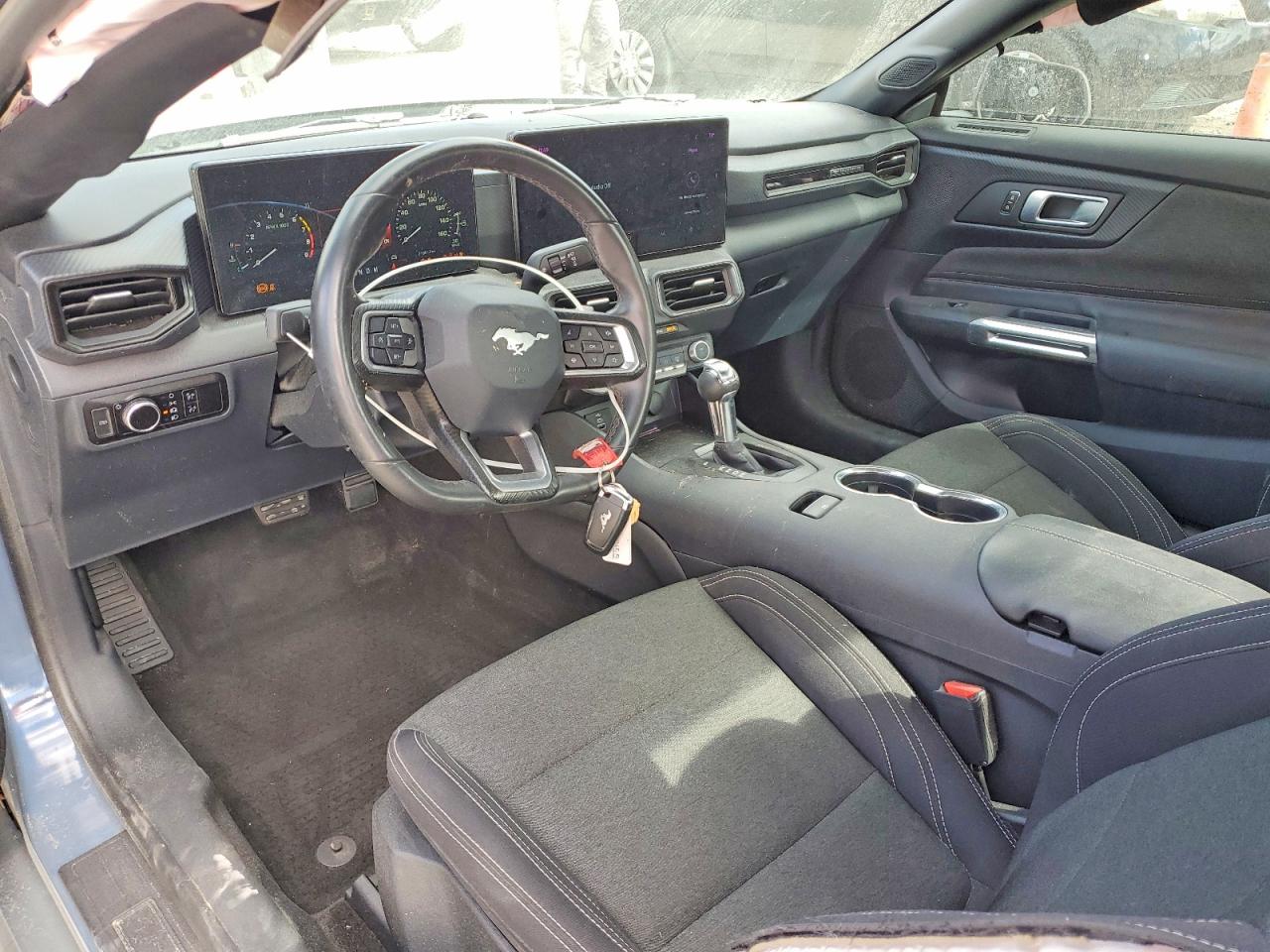2024 FORD MUSTANG GT photo 15