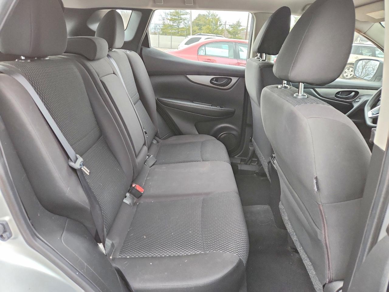 2018 NISSAN ROGUE SPORT S photo 11
