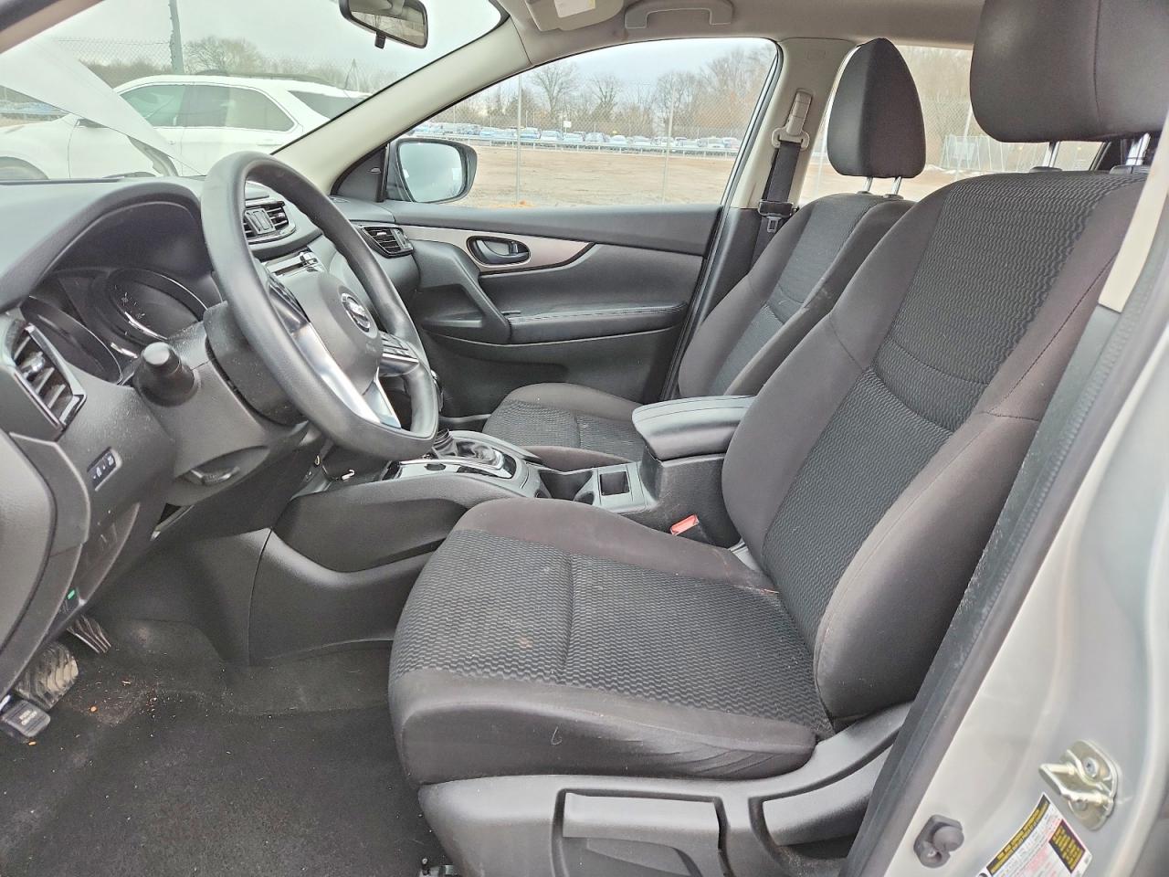 2018 NISSAN ROGUE SPORT S photo 7