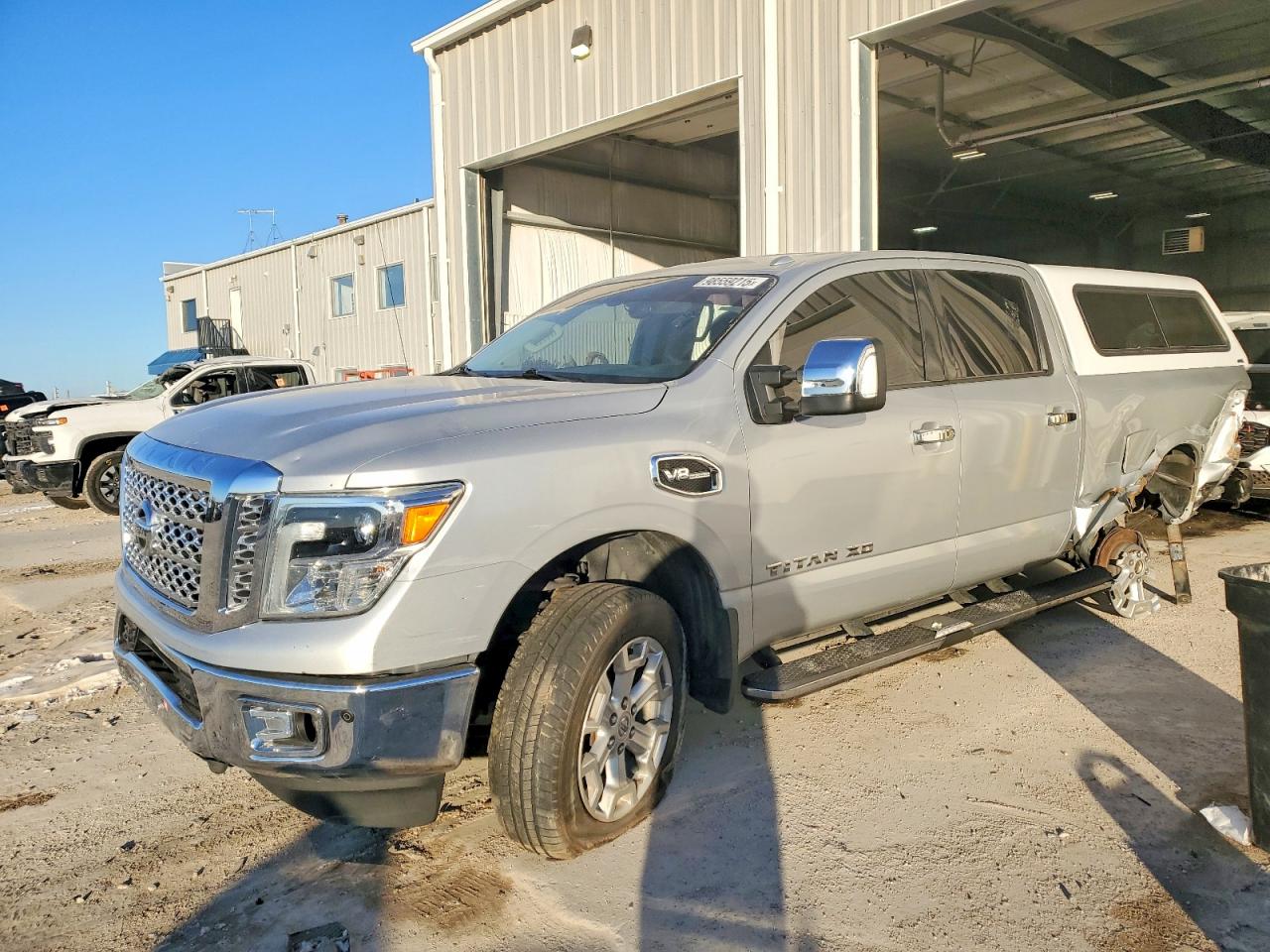 2016 NISSAN TITAN XD