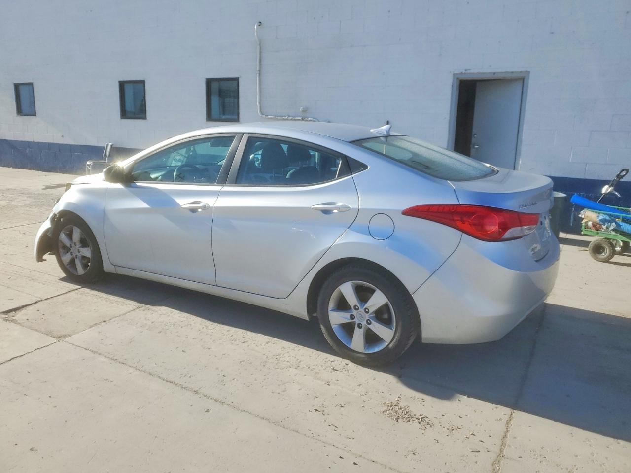 2013 HYUNDAI ELANTRA GLS photo 2
