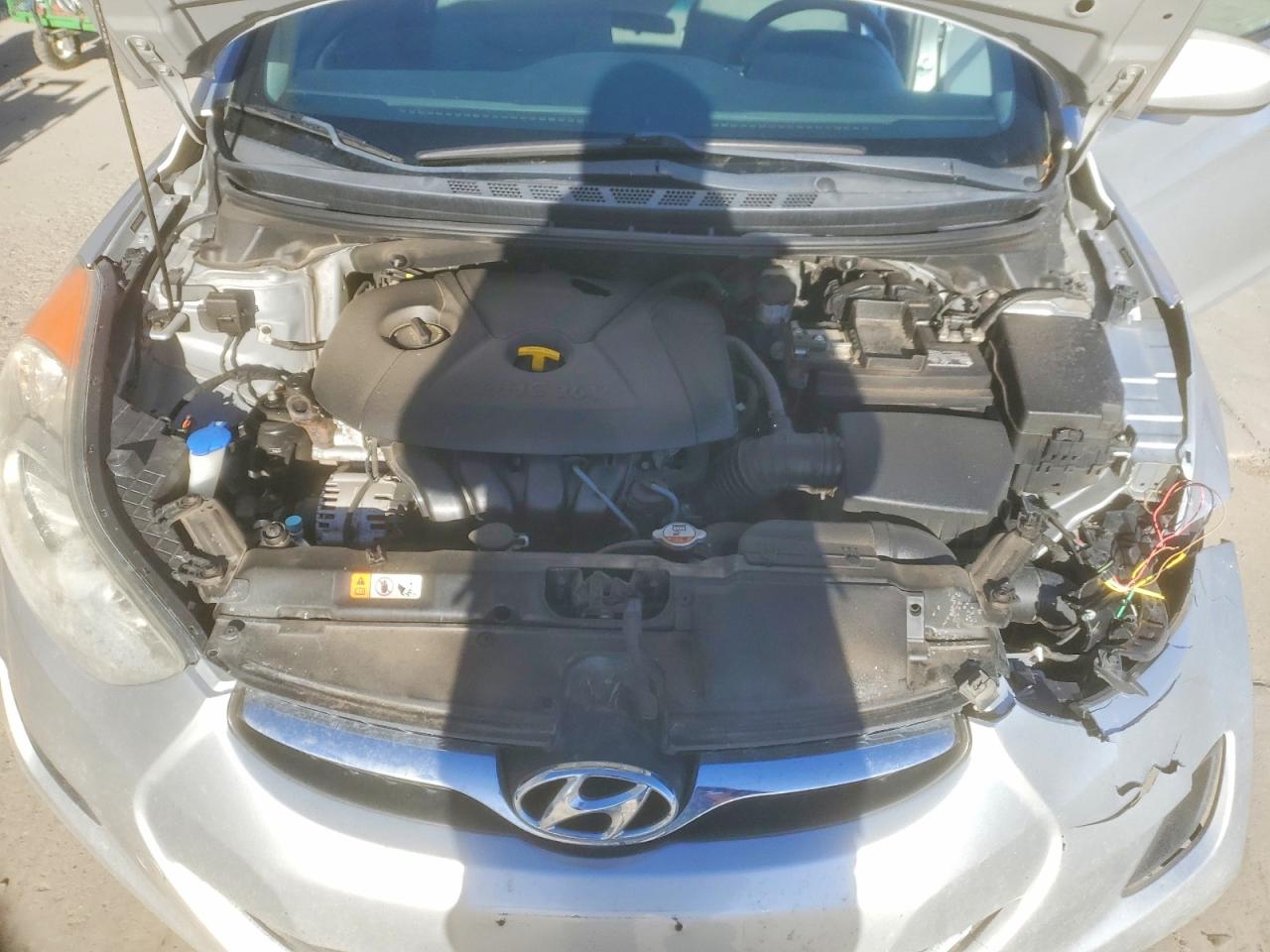 2013 HYUNDAI ELANTRA GLS photo 11