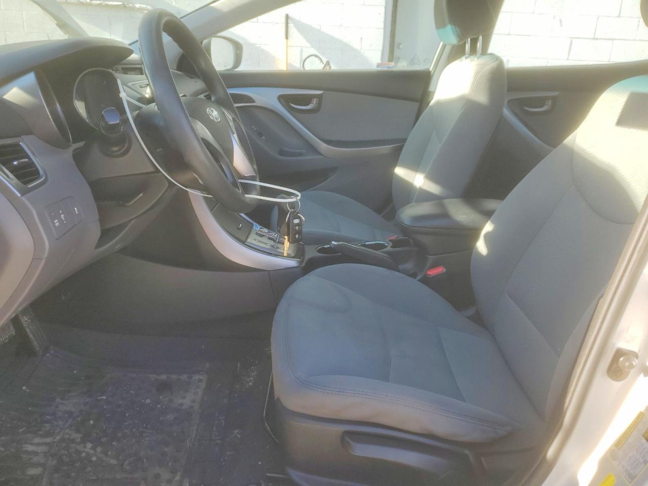 2013 HYUNDAI ELANTRA GLS photo 7