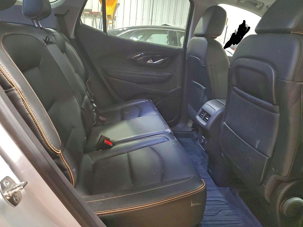 2024 GMC TERRAIN AT4 photo 11