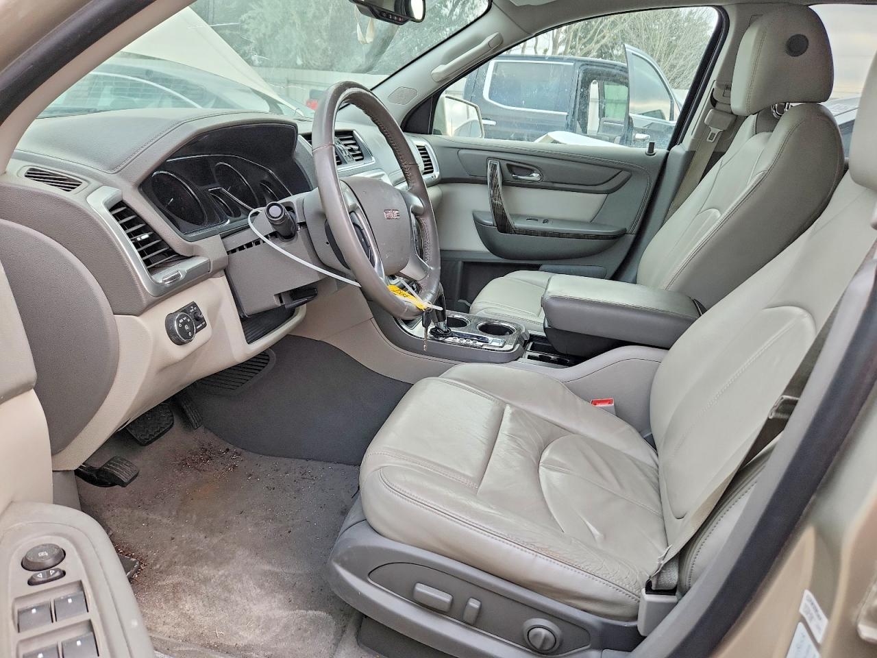 2016 GMC ACADIA SLT-1 photo 7
