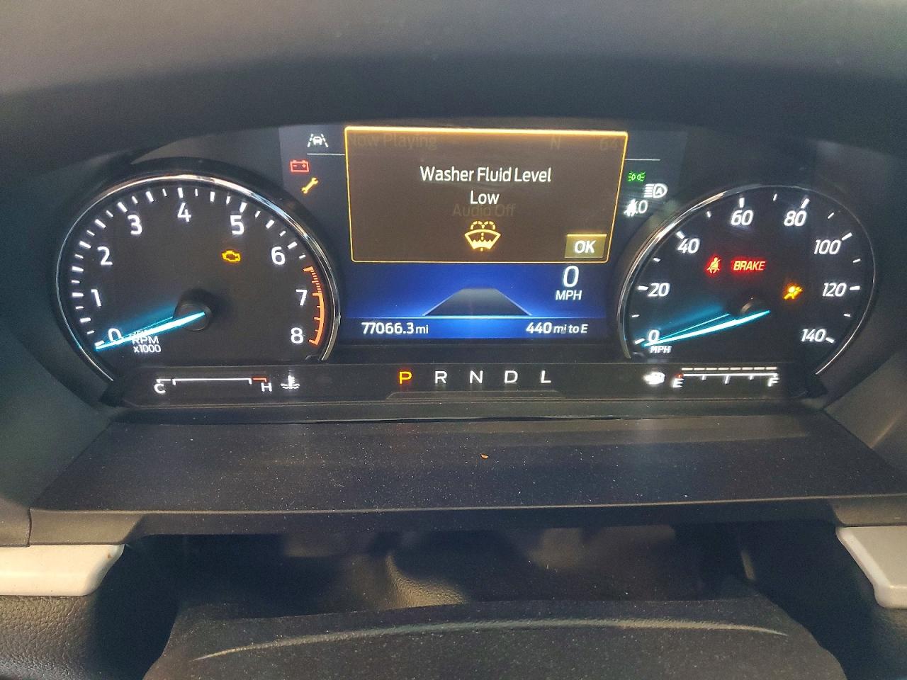 2023 FORD EXPLORER XLT photo 9