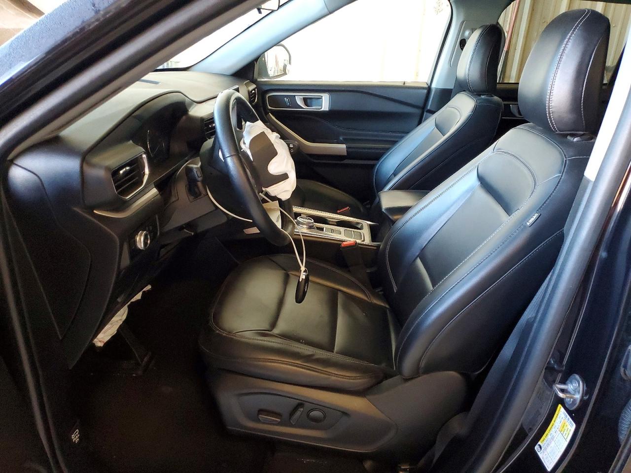 2023 FORD EXPLORER XLT photo 7