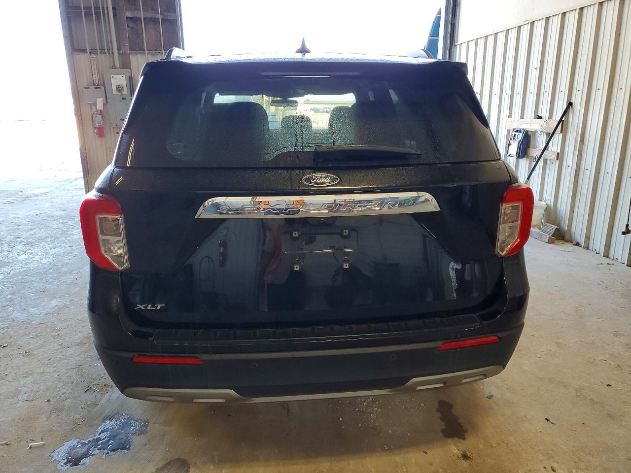 2023 FORD EXPLORER XLT photo 6