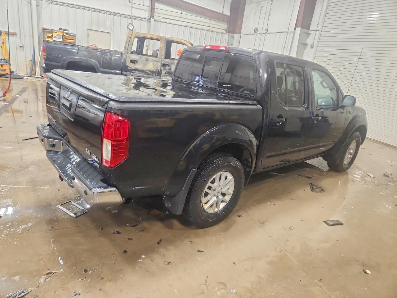 2019 NISSAN FRONTIER SV photo 3