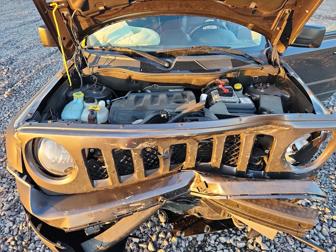 2017 JEEP PATRIOT LATITUDE photo 11