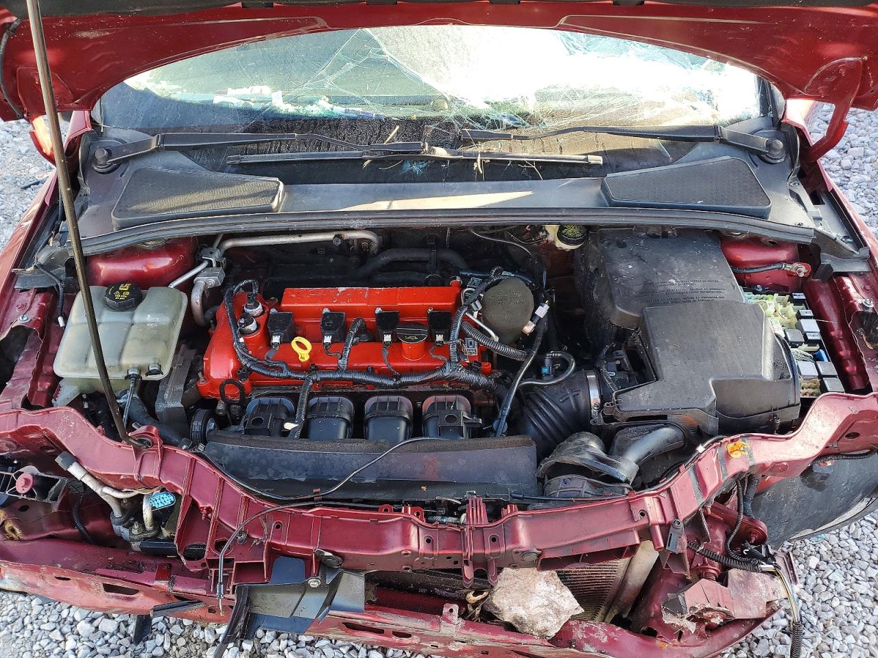 2015 FORD FOCUS SE photo 11