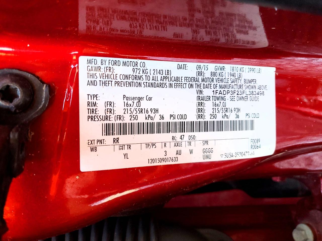 2015 FORD FOCUS SE photo 12