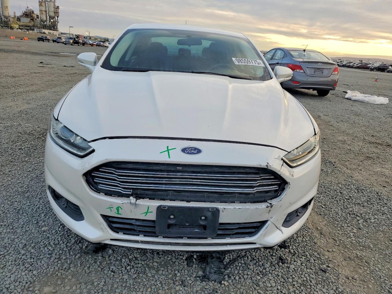2014 FORD FUSION SE photo 5