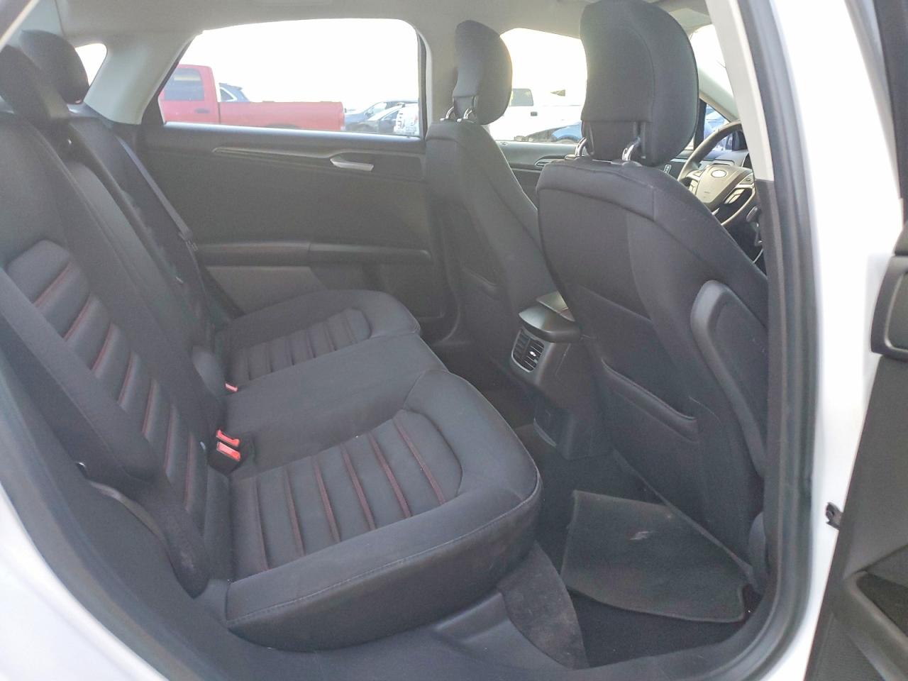 2014 FORD FUSION SE photo 10