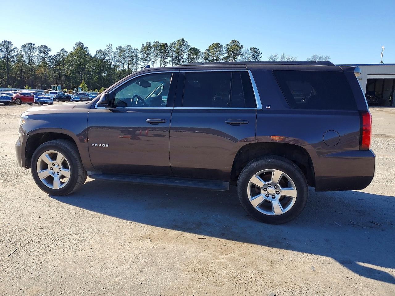 2016 CHEVROLET TAHOE C1500 LT photo 2