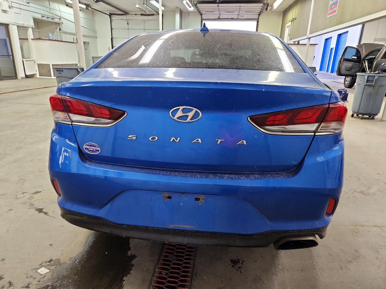 2018 HYUNDAI SONATA SPORT photo 6