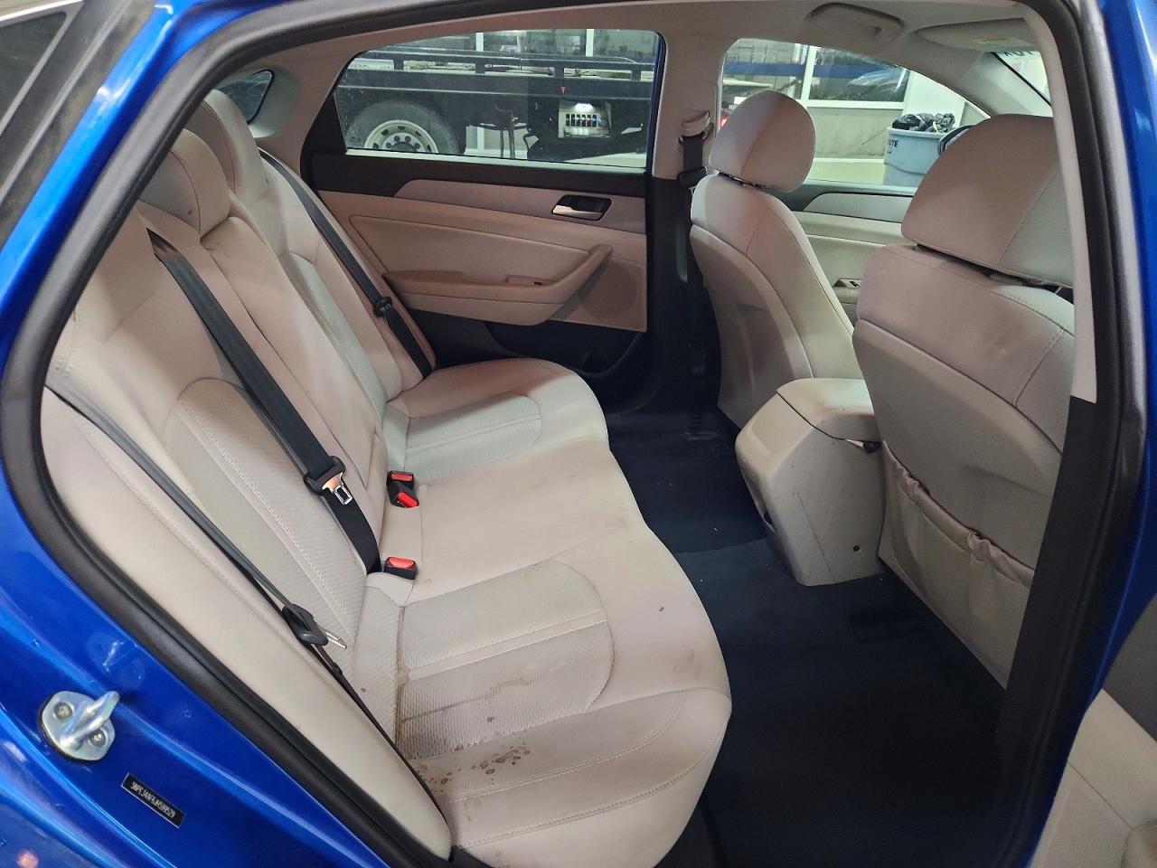 2018 HYUNDAI SONATA SPORT photo 10