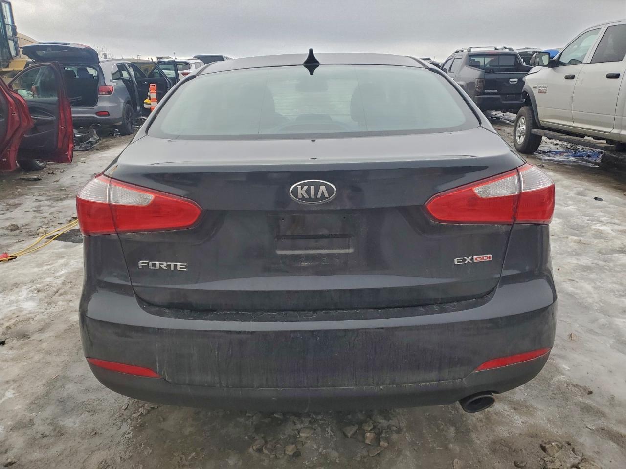 2015 KIA FORTE EX photo 6