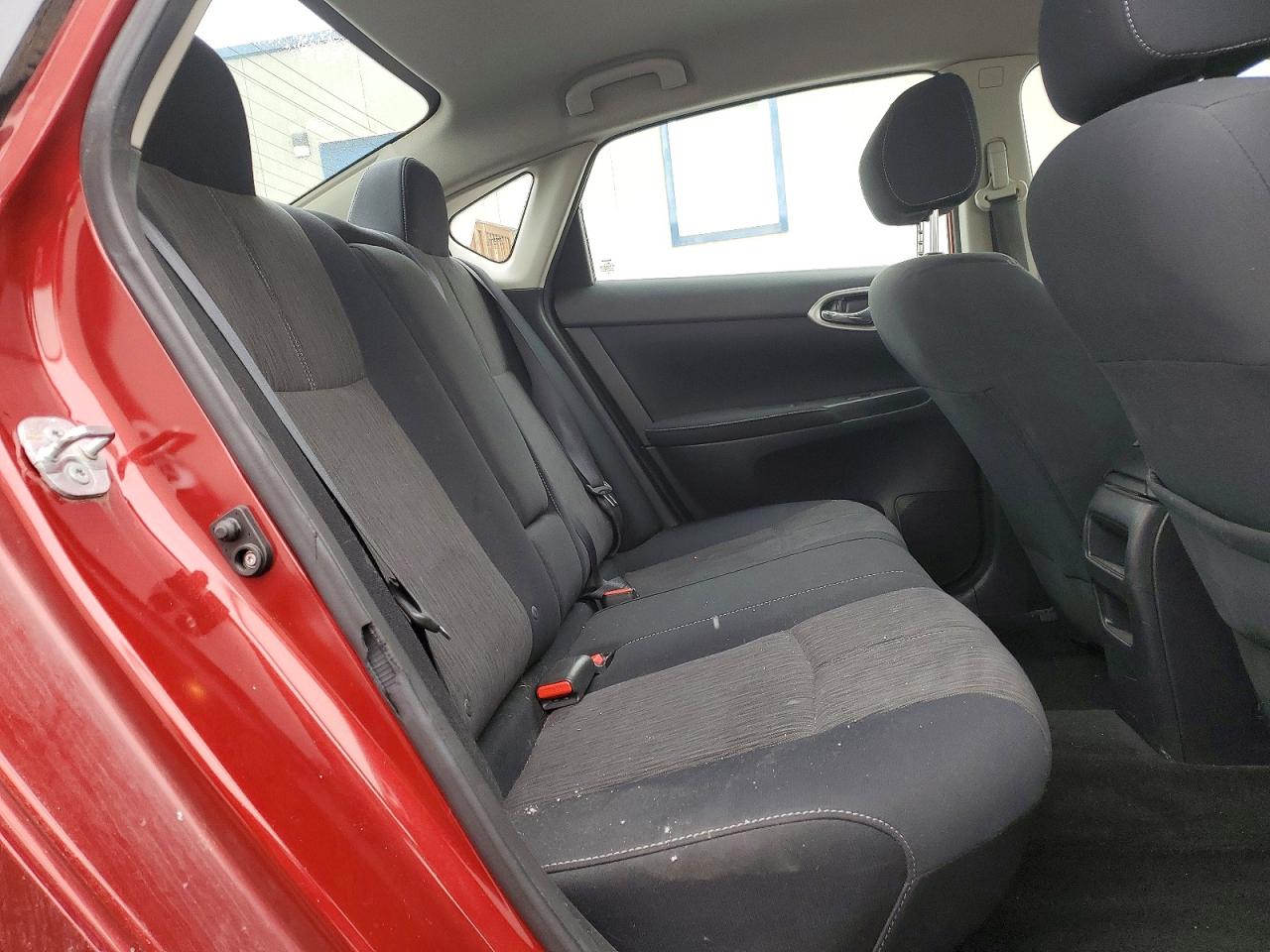 2015 NISSAN SENTRA S photo 19