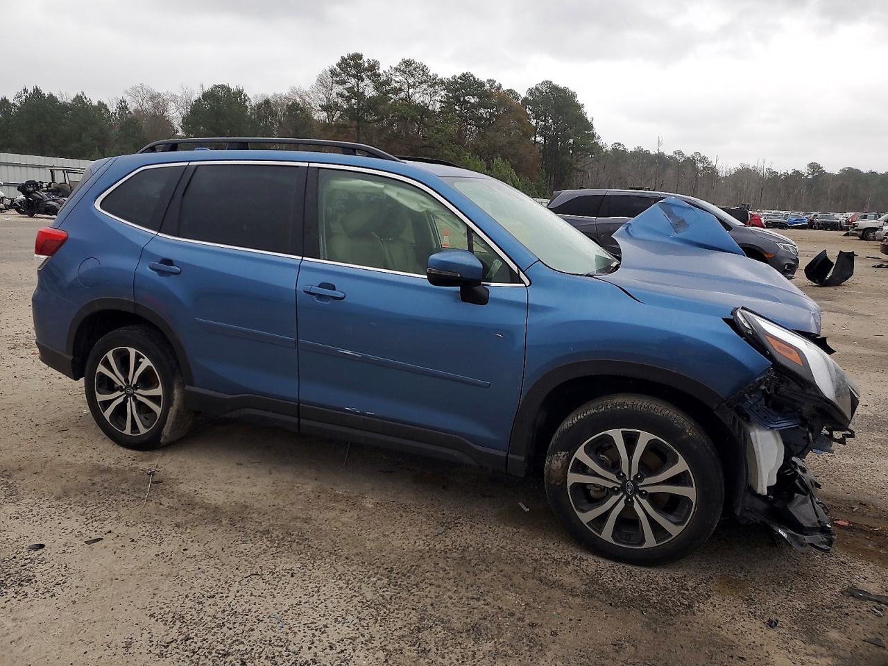 2022 SUBARU FORESTER LIMITED photo 4