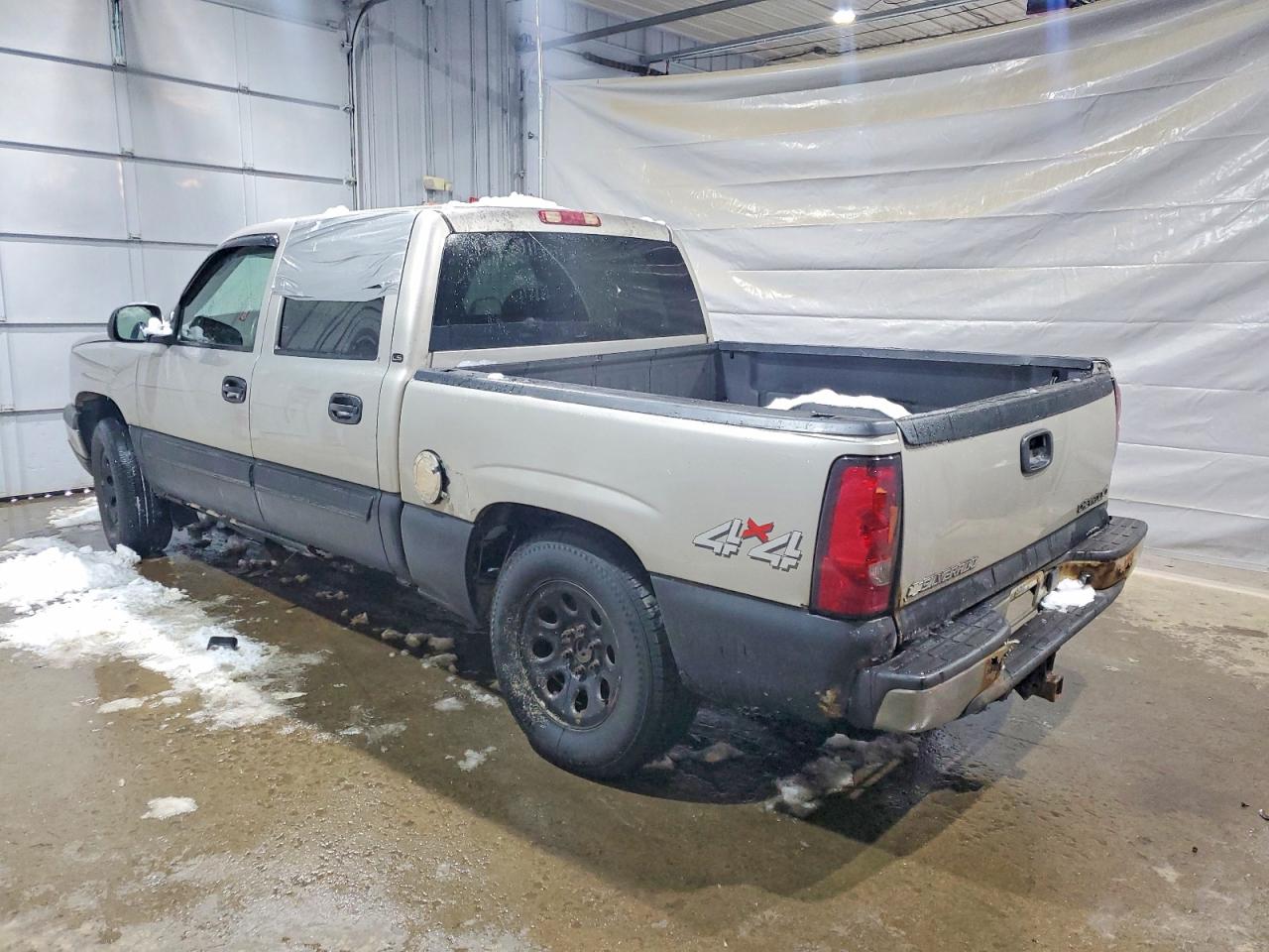 2005 CHEVROLET SILVERADO K1500 photo 3